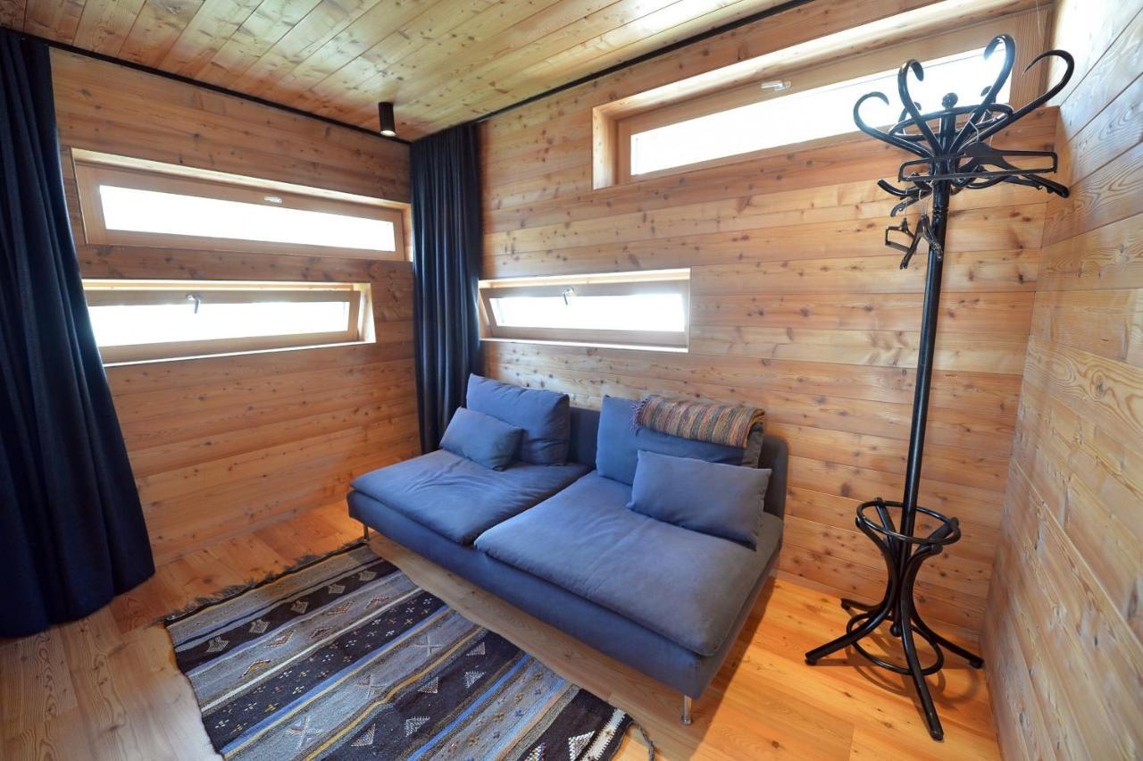 Design Lodge The Cube Ортизеи Экстерьер фото